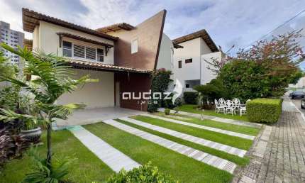 Casa Duplex  4 suítes em condomínio fechado  Ponta Negra