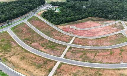 Terreno/Lote em Bairro Planejado Na Ponta Negra em Manaus
