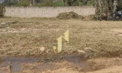 Terreno à venda na Rua Sady Gomes de Almeida, Pontal de Santa Marina, Caraguatatuba