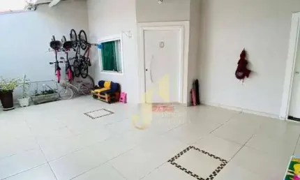 CASA A VENDA COM 3 DORMITÓRIOS E 1 SUÍTE NO ALTOS DE SANTANA II
