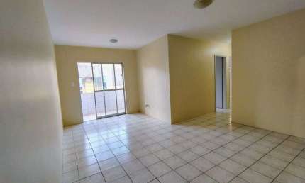 Oportunidade! Vendo Apartamento na Avenida Ayrton Senna no bairro de Piedade