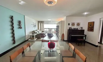 A Venda Belíssimo Apt na Av Boa Viagem, com 180m² 4Qts 2Sui 3Vgs, Nascente, Varandão, Compl de Lazer