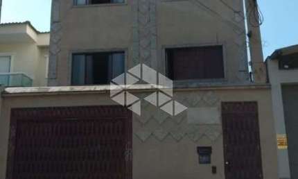 Prédio inteiro com 6 apartamentos e otimo rendimento