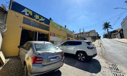 Barracão / Galpão / Depósito à venda na Antônio José da Costa Ferreira, 12, Bom Jesus, Contagem por R$ 1.200.000