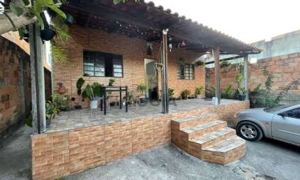 Casa em condomínio fechado com 2 quartos à venda na Carvalho, 190, Girassol, Ribeirão das Neves por R$ 290.000