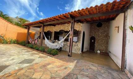 Casa com 4 quartos à venda na Rua Apucarana, 375, Ouro Preto, Belo Horizonte por R$ 1.300.000