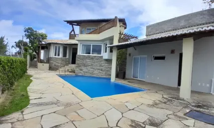 Linda casa à venda, na orla de ponta negra, vista/mar, piscina e churrasqueira.