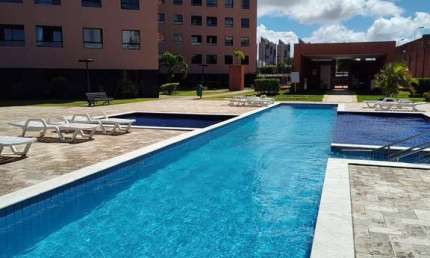 Excelente apartamento em Candelária, próximo ao shopping