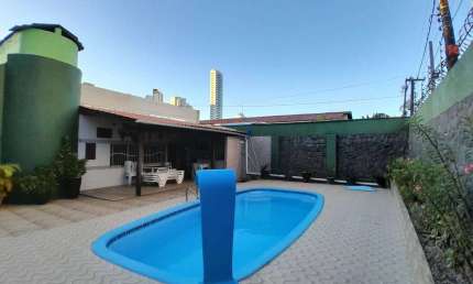 Casa de 4 quartos, piscina em Ponta Negra, perto do mar, 350 m².