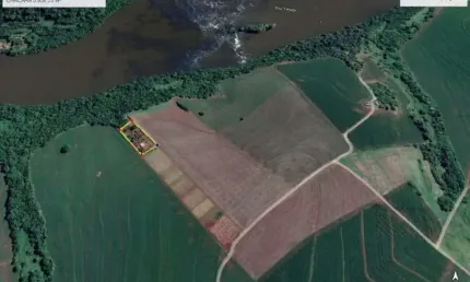 Chácara com 3 dormitórios à venda, 5956 m² por R$ 350.000,01 - Zona Rural - Assaí/PR