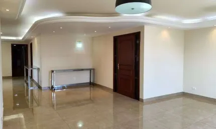 Apartamento no Edifício Monte Real  com 5 dormitórios à venda, 295 m² por R$ 890.000 - Centro - Londrina/PR
