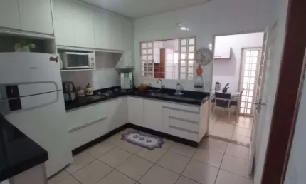 Sobrado Residencial à venda, Columbia, Londrina - SO1155.