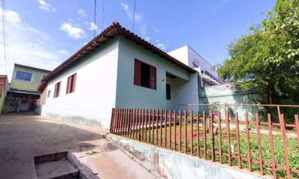 Casa Comercial Avenida Aminthas de Barros com 3 dormitórios para alugar, 130 m² por R$ 7.000 - Ipanema - Londrina/PR