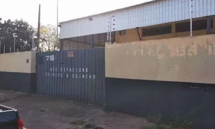 Galpão à venda, 766 m² por R$ 3.200.000,00 - Waldemar Hauer - Londrina/PR