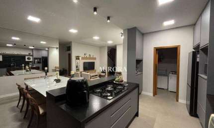 Sobrado à venda no Condomínio Tauá - Tangará, com 190m² de área útil, por R$ 1.490.000,00