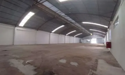 Barracão para alugar, 1550 m² por R$ 23.500,00 - Veraliz - Londrina/PR