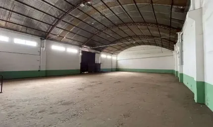 Galpão à venda, 2600 m² por R$ 3.950.000,00 - Indústrias Leves - Londrina/PR