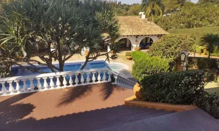 Casa à venda, 1000 m² por R$ 17.000.000,00 - Bela Suiça - Londrina/PR