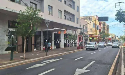 Ponto comercial com 140m² de área útil, mais fundo de comércio na rua sergipe ,centro, londrina, pr.