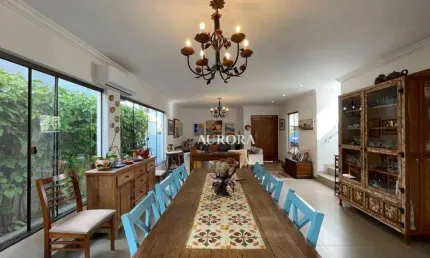 Casa à venda no Royal Maison, com 220m² de terreno e 210m² de área útil por R$1.900.000,00
