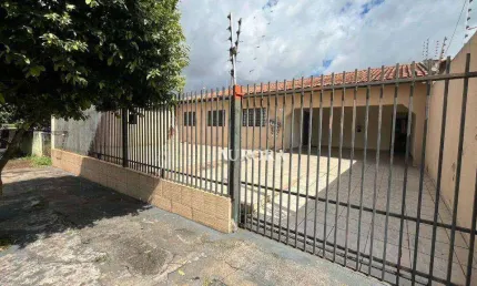 Casa 4 Quartos à venda no Lindóia - 178m² de área construída - R$ 450.000,00