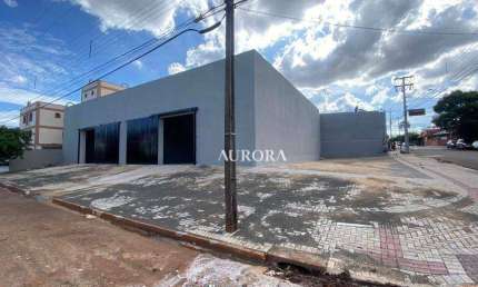 Barracão para alugar, 300 m² por R$ 8.500,00/mês - Centro - Londrina/PR