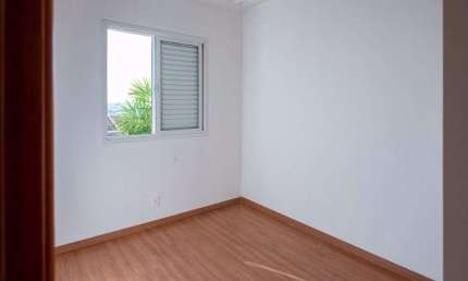 Apartamento com 2 dormitórios para alugar, 50 m² por R$ 1.650,00 - Columbia - Londrina/PR