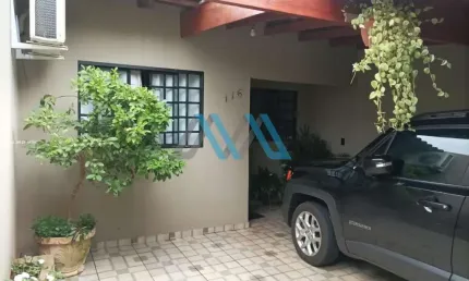 Casa para Venda em Londrina, Jardim Montecatini, 2 dormitórios, 1 suíte, 3 banheiros, 1 vaga