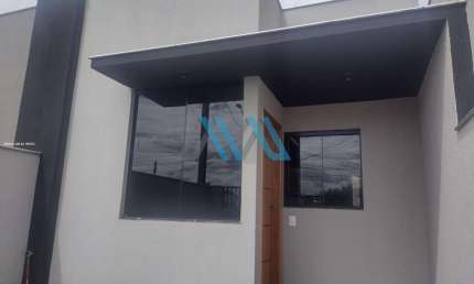 Casa para Venda em Londrina, Tarobá, 2 dormitórios, 1 banheiro, 1 vaga