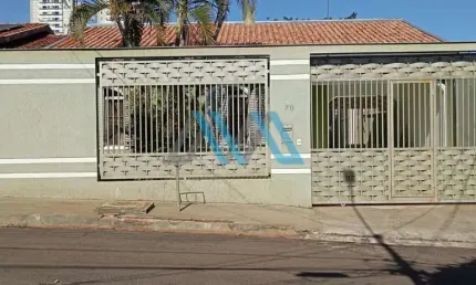 Casa para Venda em Londrina, São Vicente, 3 dormitórios, 1 suíte, 2 banheiros, 2 vagas
