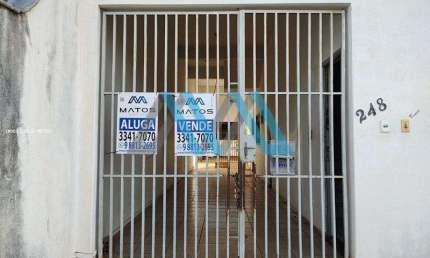Sobrado para Venda em Londrina, Jardim Piza, 3 dormitórios, 2 suítes, 3 banheiros, 3 vagas