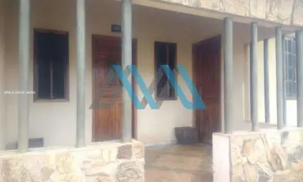 Casa para Venda em Londrina, Jardim Espérança, 4 dormitórios, 1 suíte, 1 banheiro, 1 vaga