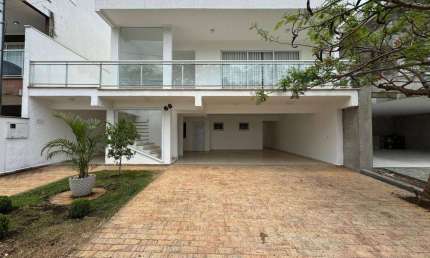 Casa com 4 suítes à venda, 270 m² por R$ 2.000.000 - Condomínio Residencial Euroville - Bragança Paulista/SP