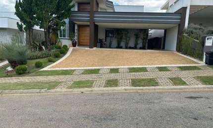 Casa com 3 suítes à venda, 380 m² por R$ 2.500.000 - Condominio Figueira Garden - Atibaia/SP