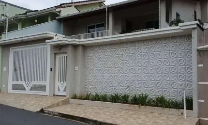 Casa com 01 Suíte à venda, 214 m² por R$ 950.000 - Residencial das Ilhas - Bragança Paulista/SP