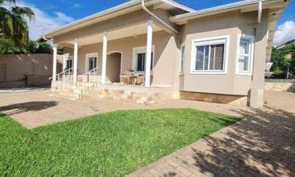 Casa com 2 suítes à venda, 297 m² por R$ 1.600.000 - Chácaras São Conrado - Bragança Paulista/SP