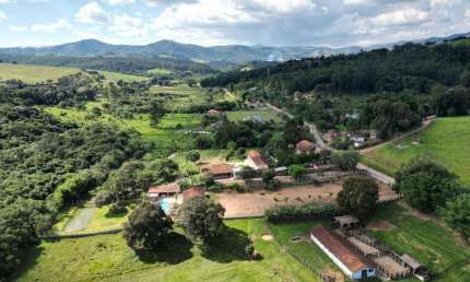 Fazenda com 01 suíte à venda, 923371 m² por R$ 15.000.000 - Centro - Vargem/SP