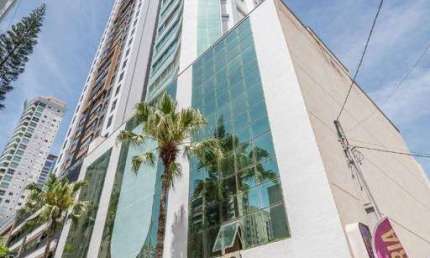 Cobertura com 4 suítes à venda, 242 m² por R$ 4.900.000 - Centro - Balneário Camboriú/SC