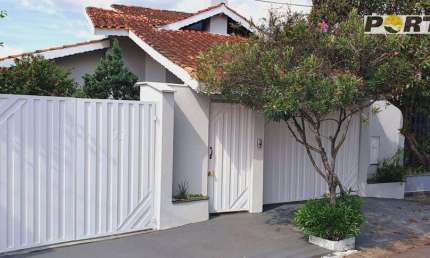 Casa com 1 suíte à venda, 281 m² por R$ 900.000 - Jardim Europa - Bragança Paulista/SP