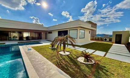 Casa com 5 suítes à venda, 319 m² por R$ 6.000.000 - Porto Laranjeiras - Piracaia/SP