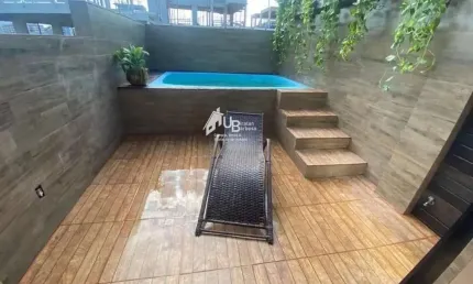 OPORTUNIDADE - Excelente cobertura duplex de 3 quartos em Todos os Santos