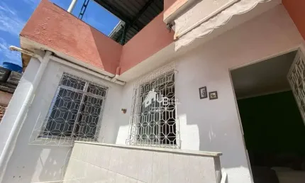Excelente apartamento tipo casa  com 2 quartos e terraço na Abolição