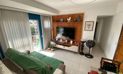 Apartamento de 2 quartos com varanda e vaga no Méier