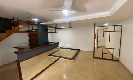Maravilhosa Casa de vila com área gourmet  no Méier