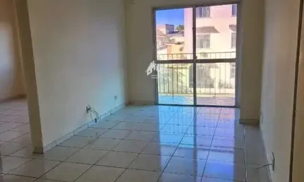 Excelente apartamento de 2 quartos e garagem no Cachambi