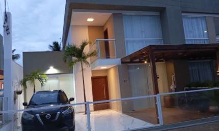 Excelente Casa em Abrantes reformada 4/4 dormitórios com energia solar