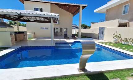 Excelente casa reformada 4/4 suítes no Parque Jacuipe acesso a Praia