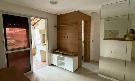 Excelente Apartamento térreo 2/4 com suíte no Residencial Salvador Norte