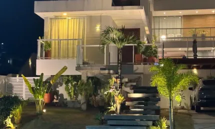 Casa no alphaville litoral norte 3 porteira fechada para venda