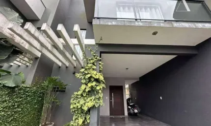 Casa com 3 dormitórios à venda, 145 m² por R$ 750.000,00 - Vila Nova - Joinville/SC
